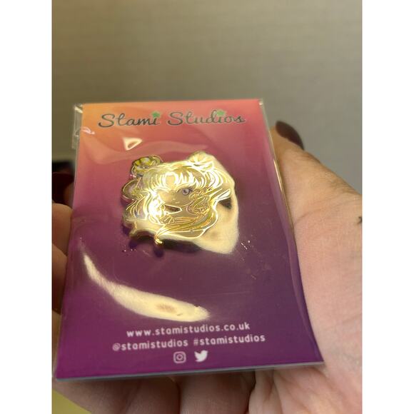 Stami Studios Sailor Moon Pin - Picture 8 of 10